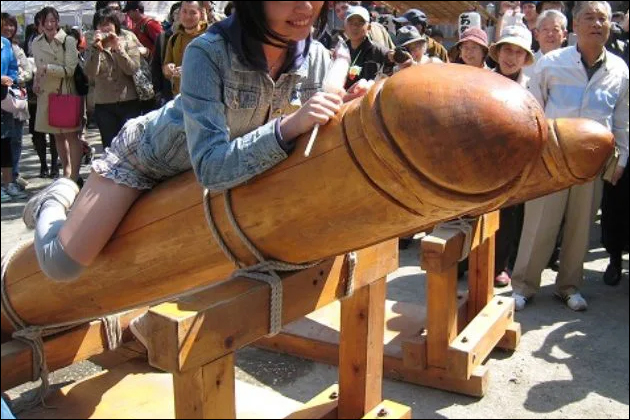 �����Ɛ��~�I�{���̓Z�b�N�X�E�I�i�j�[��D���Ȃ̂ɉB�����R�Ƃ́H